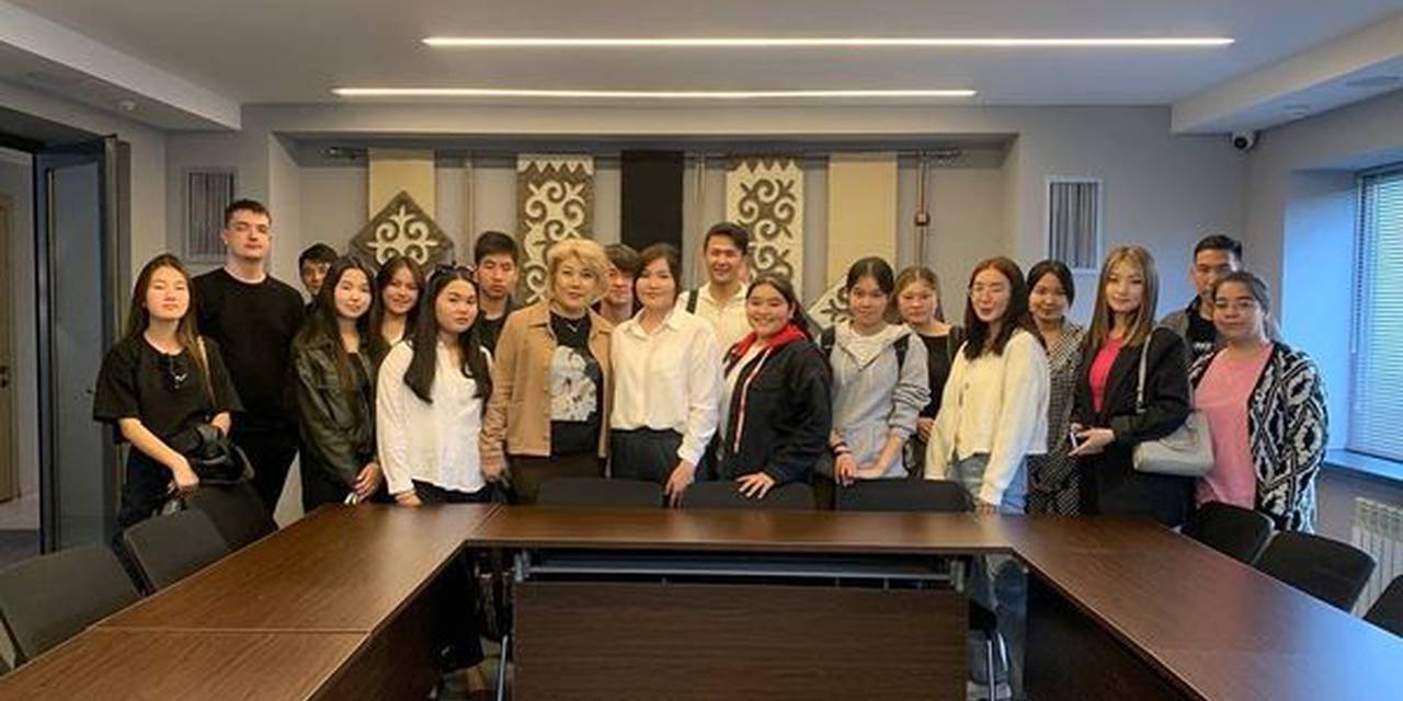 On April 14, 2023, first-year students of the Economics, Management and Tourism program visited the «My hotel Bishkek» hotel as part of an educational and introductory practice