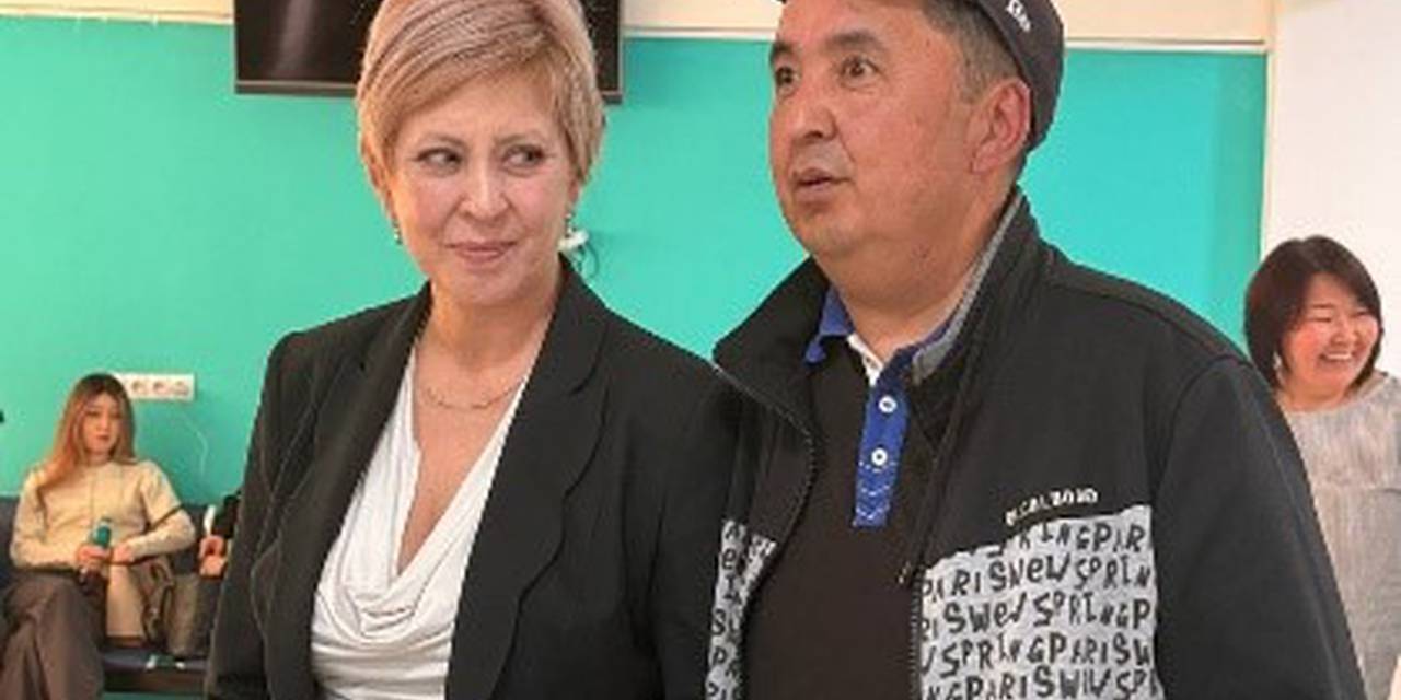 Бүгүн, 2026-жылдын 1-апрелинде, биздин университетке «Эпсилон» мектебинин окуучулары конокко келишти