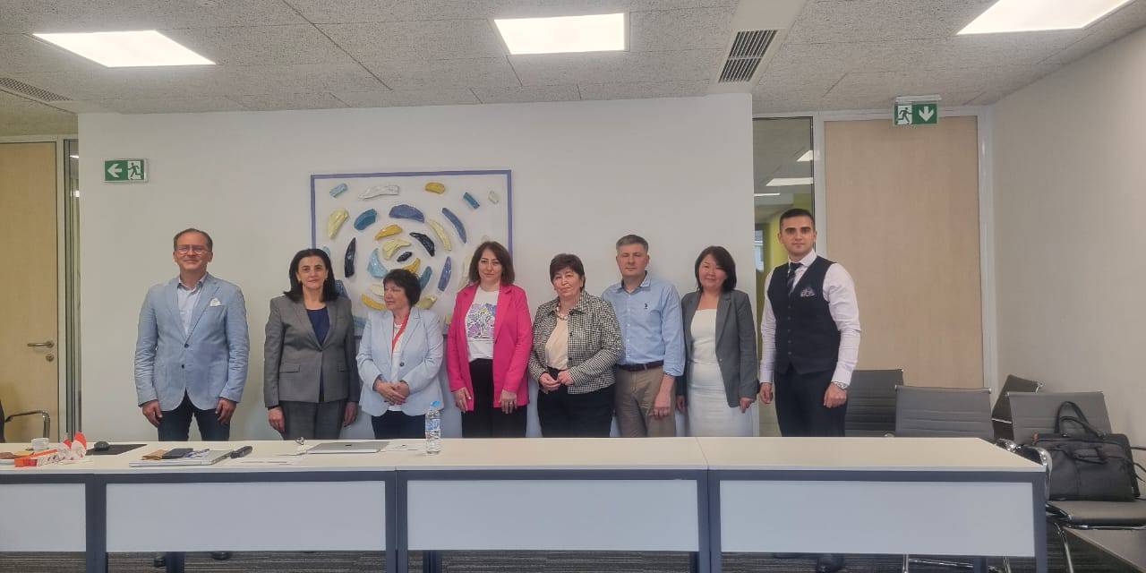 13 мая 2026 года в International Business School (IBS, София, Болгария) состоялся круглый стол, посвященный вопросам устойчивого развития, цифровых трансформаций и современных подходов в высшем образовании
